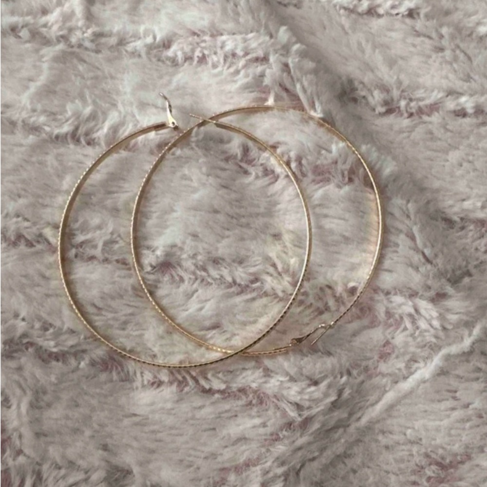 New Oversized Bohemian Handmade Diamond Cut Gold Maximalist Hoop Earrings - Picture 9 of 15